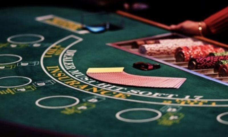 Kỹ thuật đếm bài hiệu quả trong Baccarat giúp giảm thiểu rủi ro 6 Kỹ Thuật Canh Bài Baccarat: Phương Pháp & Chiến Thuật Hay