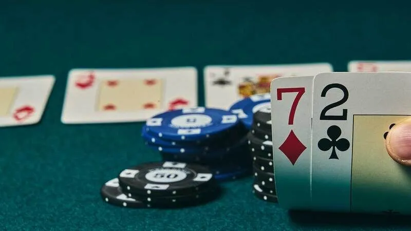Chiến thuật tính xác suất trong poker