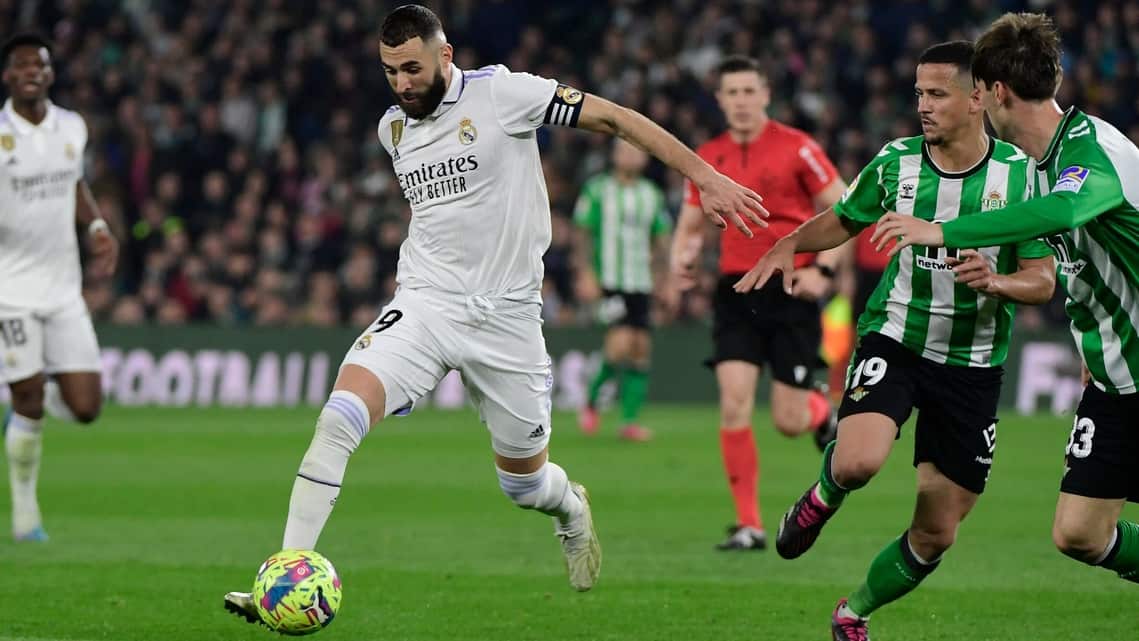 Tiền Đạo Là Gì? Phân Loại Và Tầm Quan Trọng Khi Thi Đấu