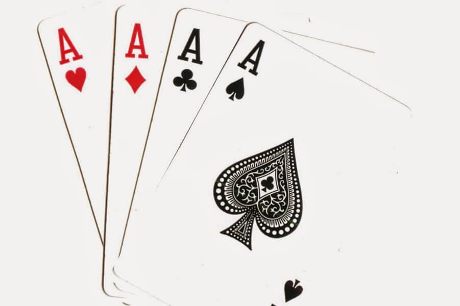 Tứ Quý Có Cần Vòng Không? Ưu Và Nhược Điểm Tứ Quý Cần Vòng